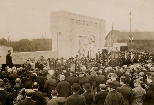 11 novembre 1925 - inauguration du Monument