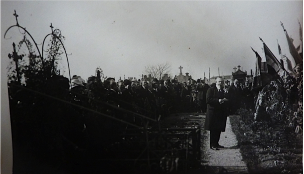 Discours de M. Bire, secrétaire de la section du Souvenir Français.