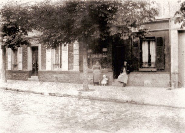 Avant 1900, la photo la plus ancienne de la boutique