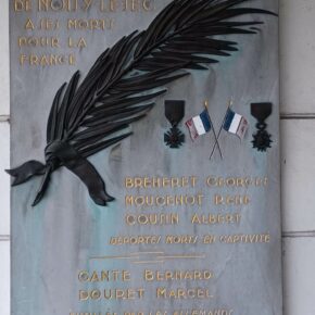 La plaque du commissariat de Noisy-le-Sec